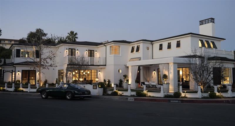 Pacific Edge Custom Home Build